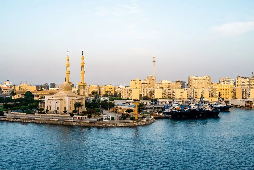  Suez Canal hit record high $8bn revenue in 2022