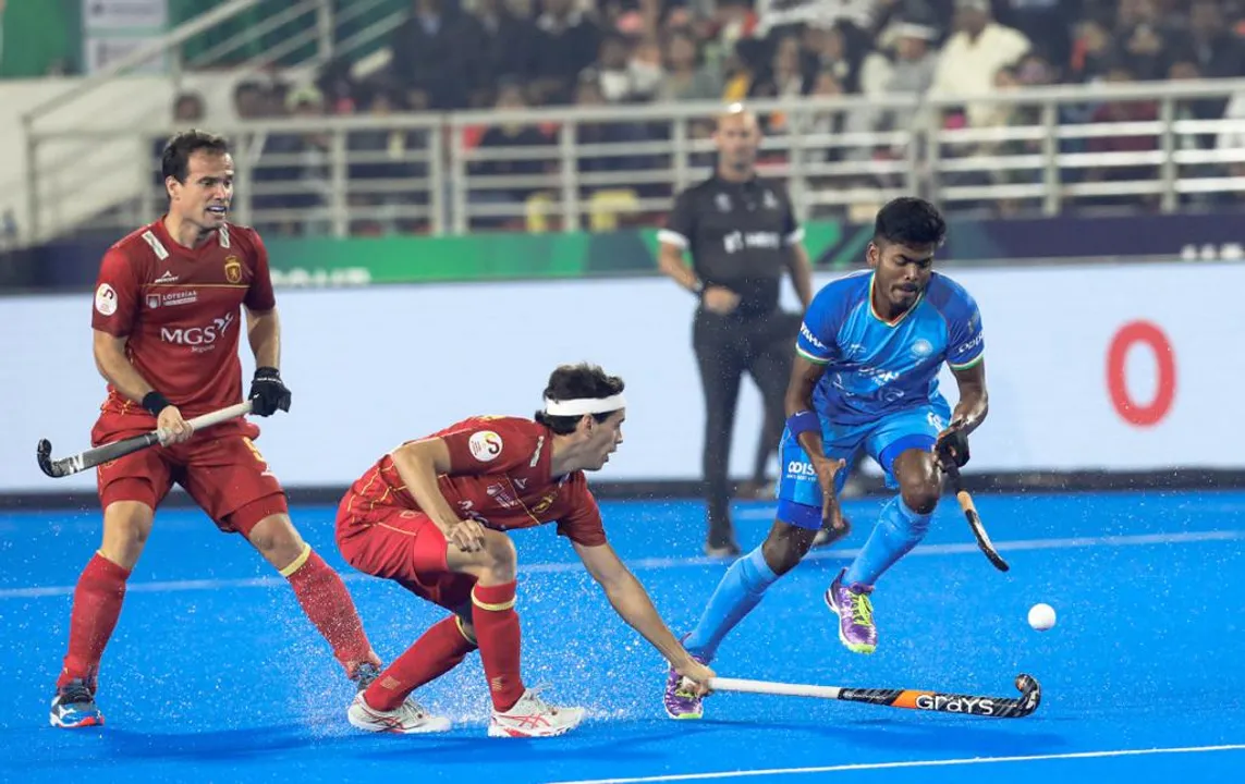  India begin hockey world cup campaign with stunning 2-0 victory over Spain