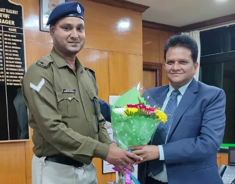  Odisha: Railway Minister’s Jeewan Raksha Padak to RPF constable