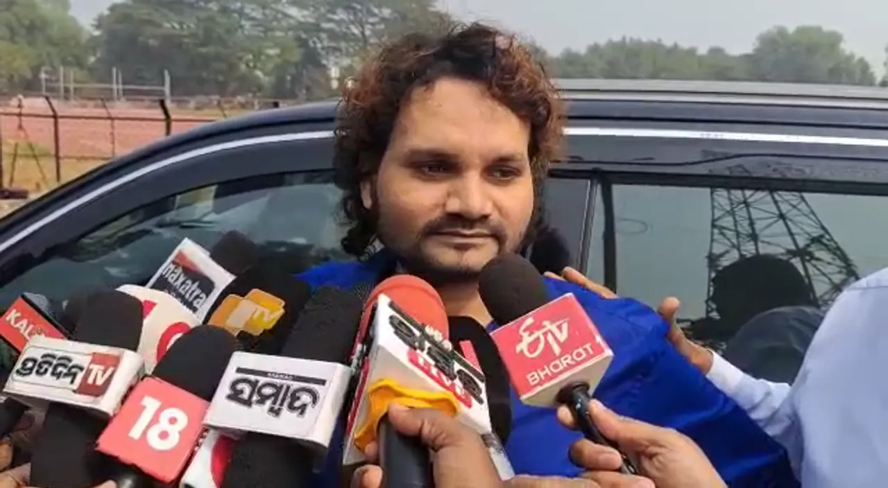  Ollywood singer Humane Sagar forced wife to change religion: Lawyer