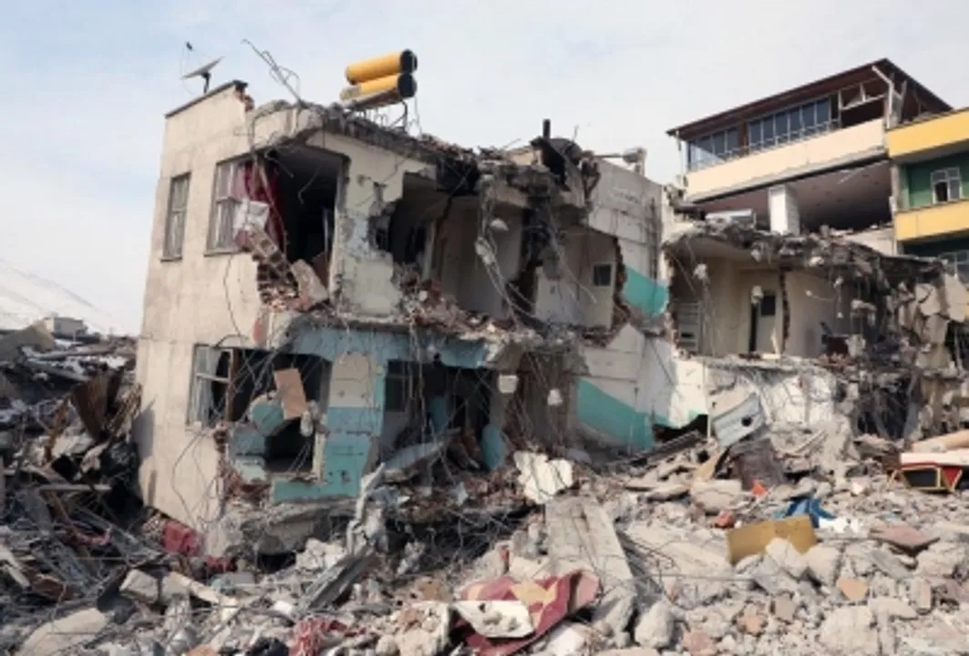  3 dead, over 600 injured as fresh earthquake hits Turkey