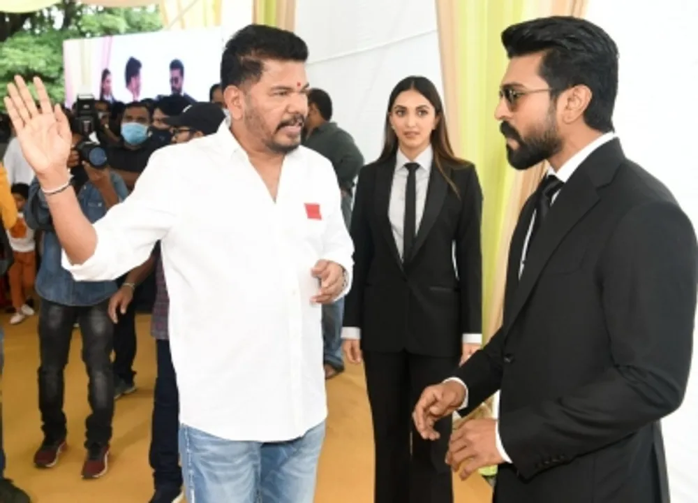 Ram Charan impresses director Shankar with his 80-second long single take dance step