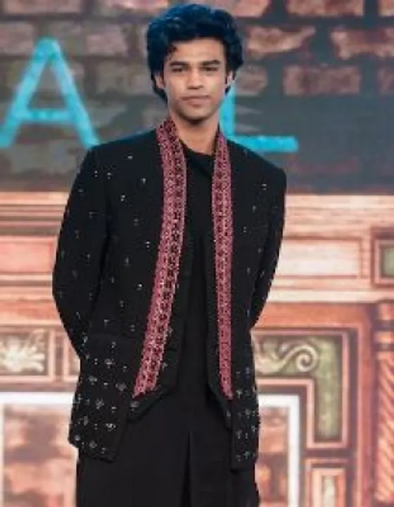  Babil Khan takes acting lessons from father Irrfan's guru