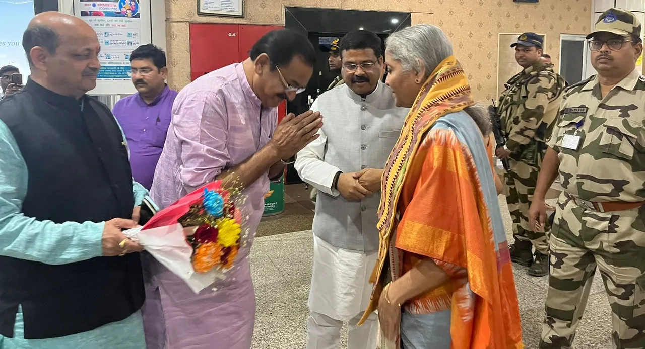  Union Finance Minister arrives in Odisha on two-day visit