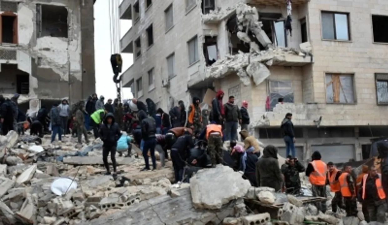  Turkey-Syria quake toll crosses 5,000, rescuers race to find more survivors