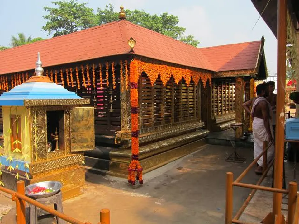  For wish fulfilment, men dress as women at this Kerala temple