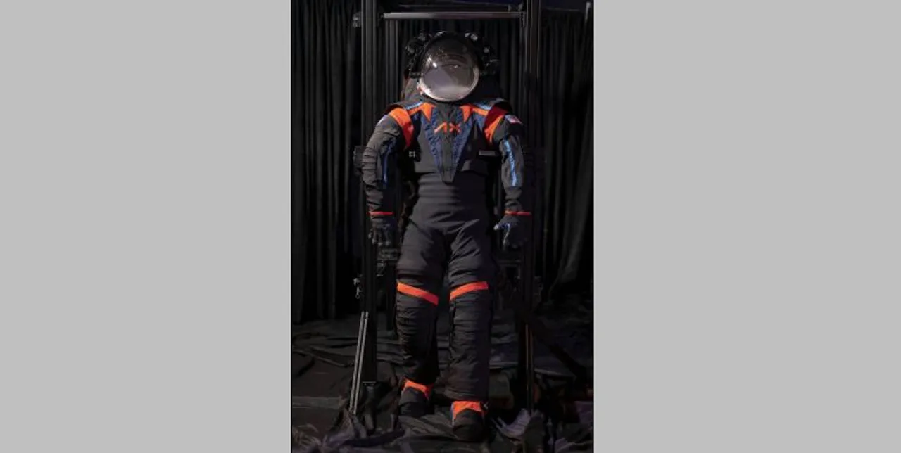  NASA unveils Artemis Moon mission spacesuit