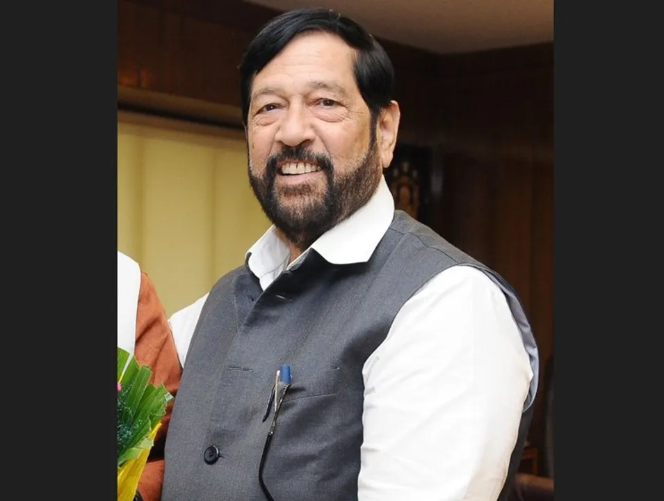  BJP MP Girish Bapat no more