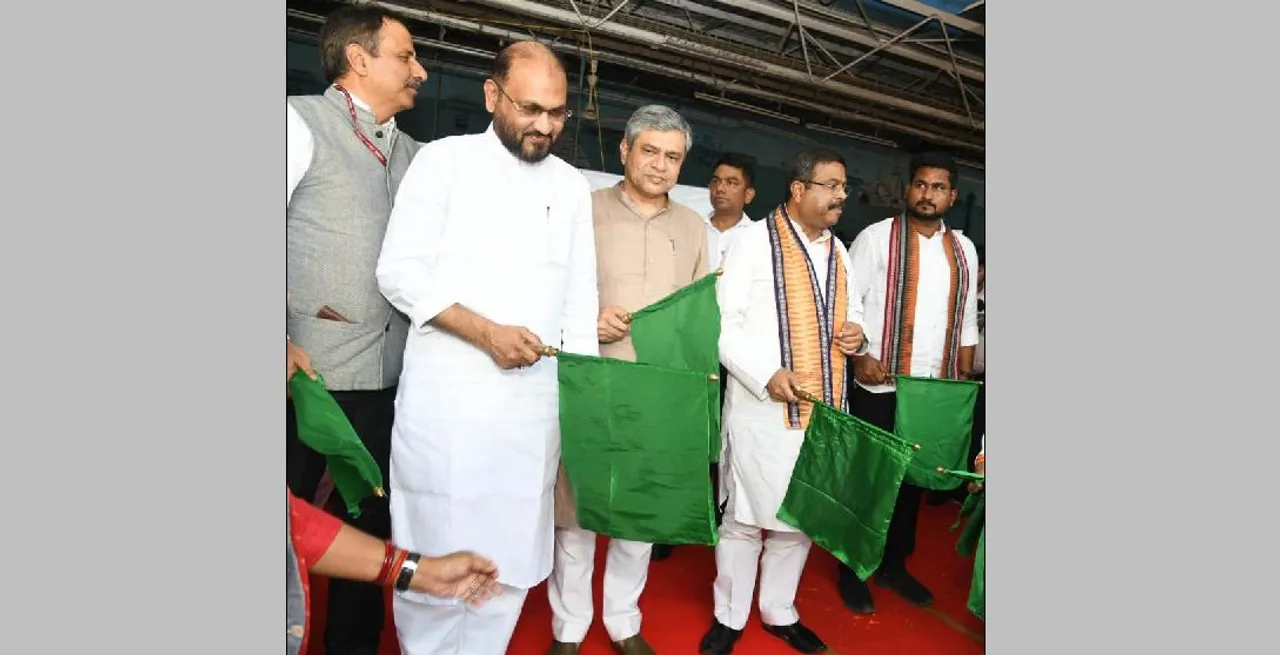  Bhadrak-Nayagarh Town MEMU flagged off at Cuttack station