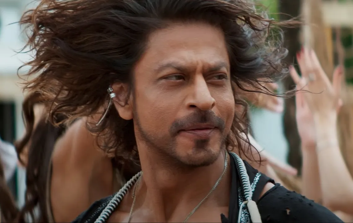  SRK suffers injury during shooting for 'Jawan' in US, undergoes surgery