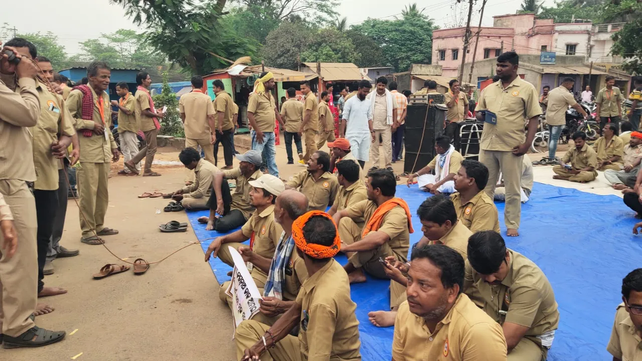  Odisha: Agitating drivers call off stir; warn of self-immolation if…