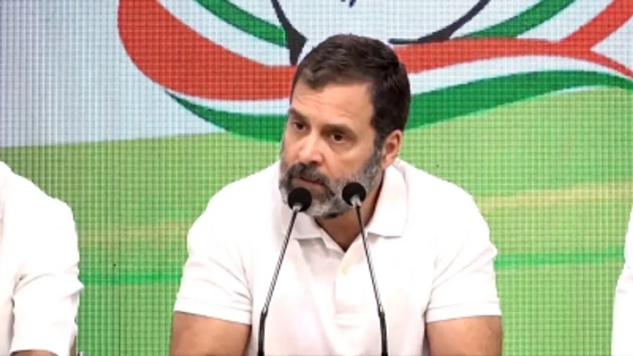  Rahul says he isn't Savarkar, won't apologise
