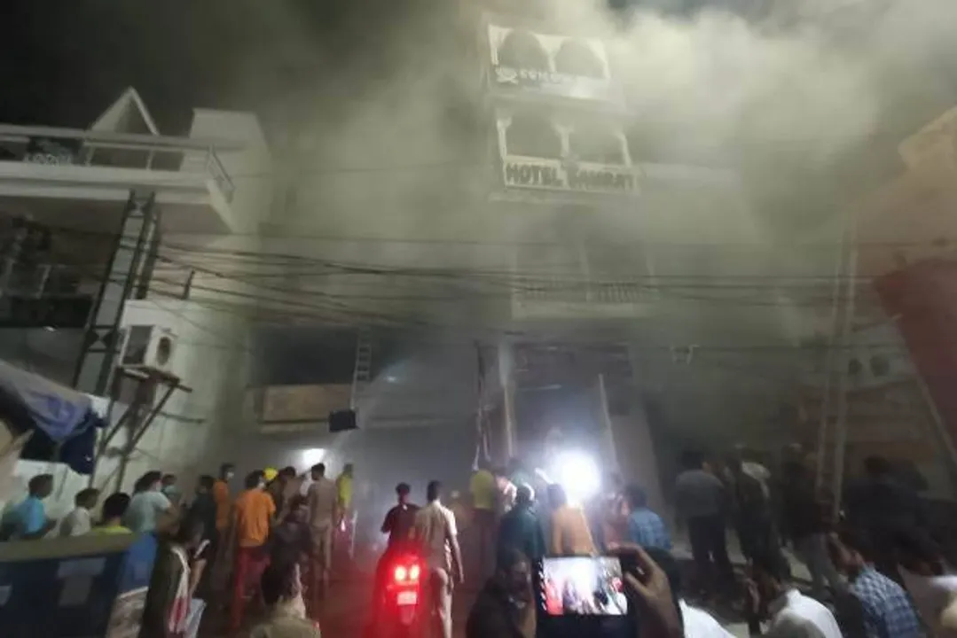  Odisha: 3 hospitalised as fire breaks out at Puri market complex