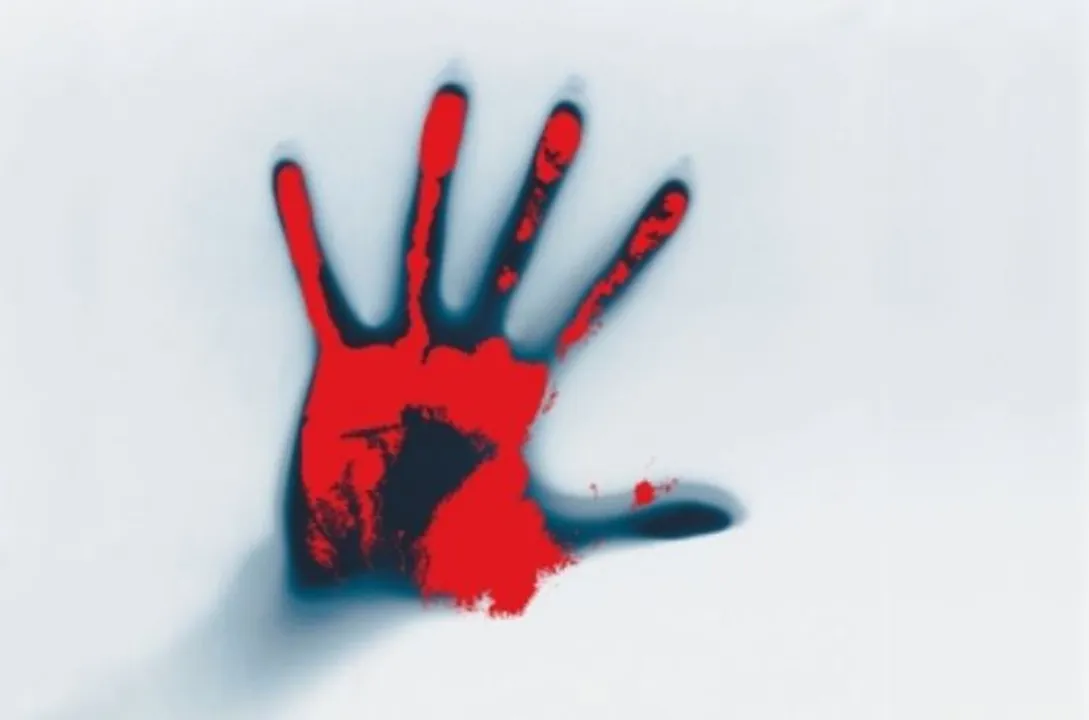  Thane couple kills neighbour for keeping slippers outside house