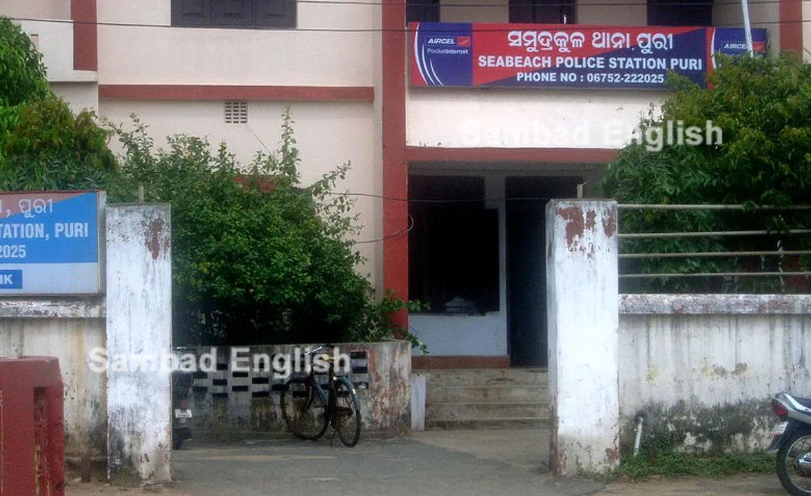  Police ASI suspended over charge of extorting money from Ashram seer