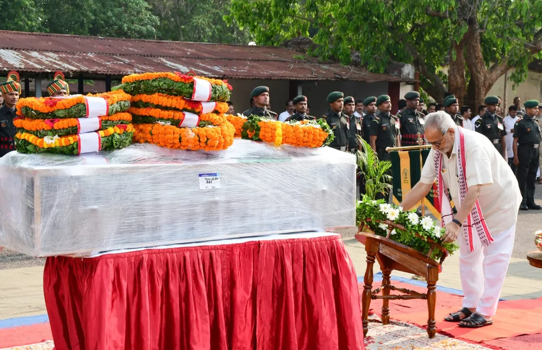  Guv, wife pay tribute to martyred Odia Jawan Debashish Biswal