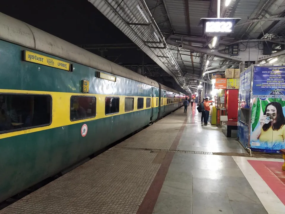  Woman found dead inside Dhanbad Express toilet in Bhubaneswar was murdered