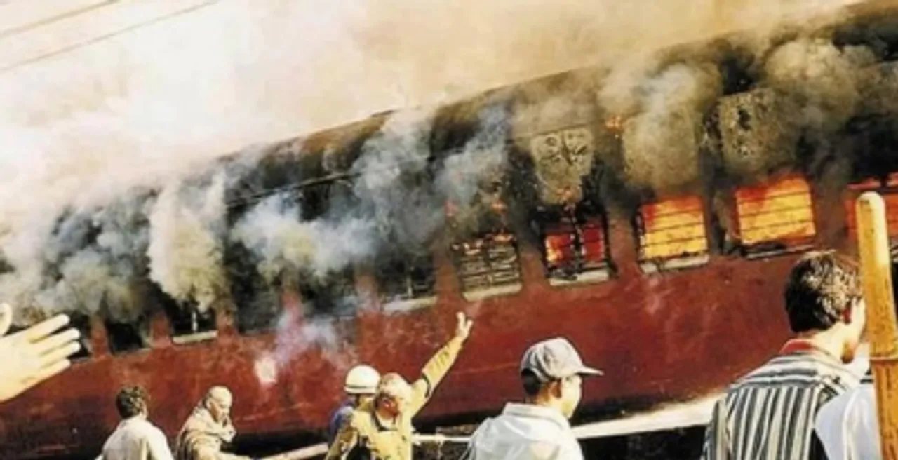  Godhra train burning case: SC grants bail to 8 convicts, declines pleas of 4 others