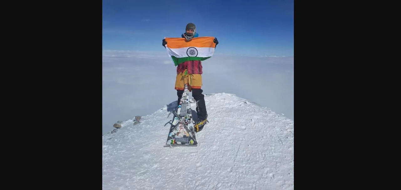  Sidharth Routray of Odisha scales Europe’s highest mountain peak