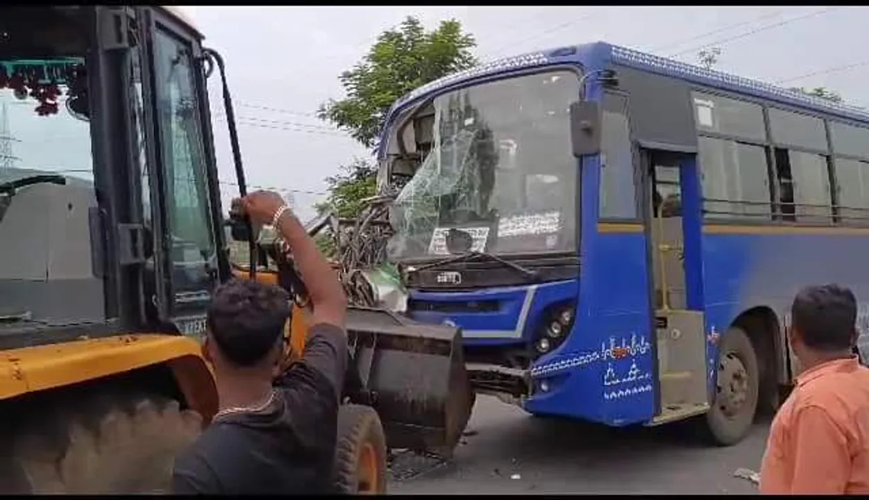  Ganjam bus accident: Odisha CM announces Rs 3 lakh ex-gratia, free treatment