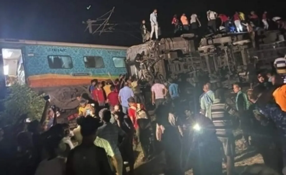  Odisha train accident triggers political slugfest in Bengal
