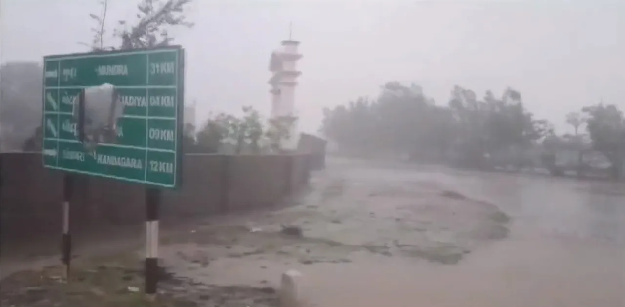  Cyclone Biparjoy expected to downgrade over Saurashtra, Kutch
