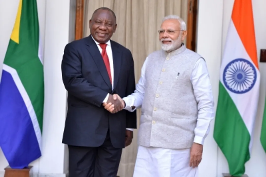  PM Modi speaks with S.African President, discusses bilateral relations