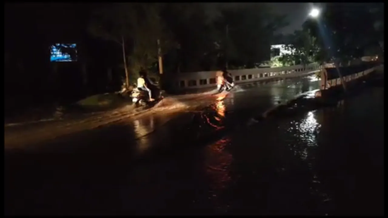  Yamuna river water level surpasses danger mark in Delhi, submerges stretch of Ring Road