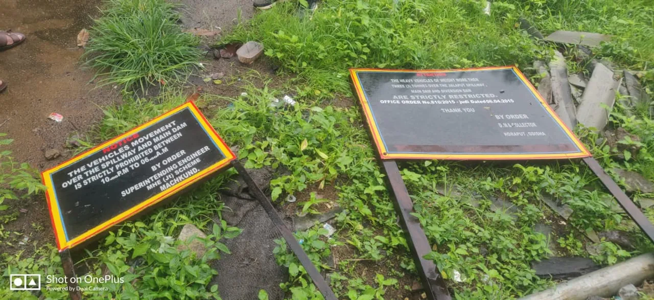  Andhra officials remove Odisha govt signage at Machkund; BJP slams Koraput admin