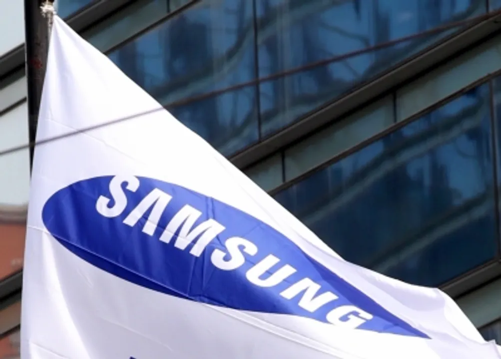 Samsung announces pre-reserve for next-gen foldables in India