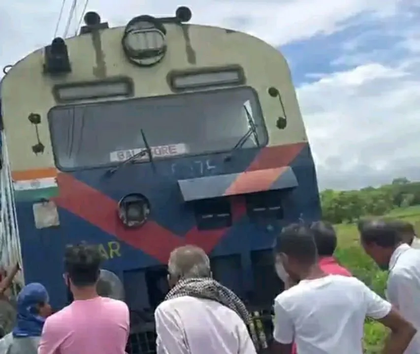  Close call as MEMU train narrowly escapes accident in Odisha's Balasore