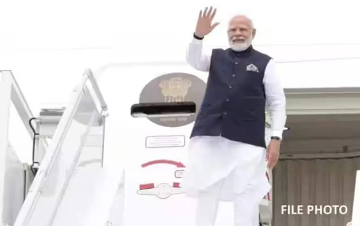  Modi departs for France, UAE; hopes to deepen ties