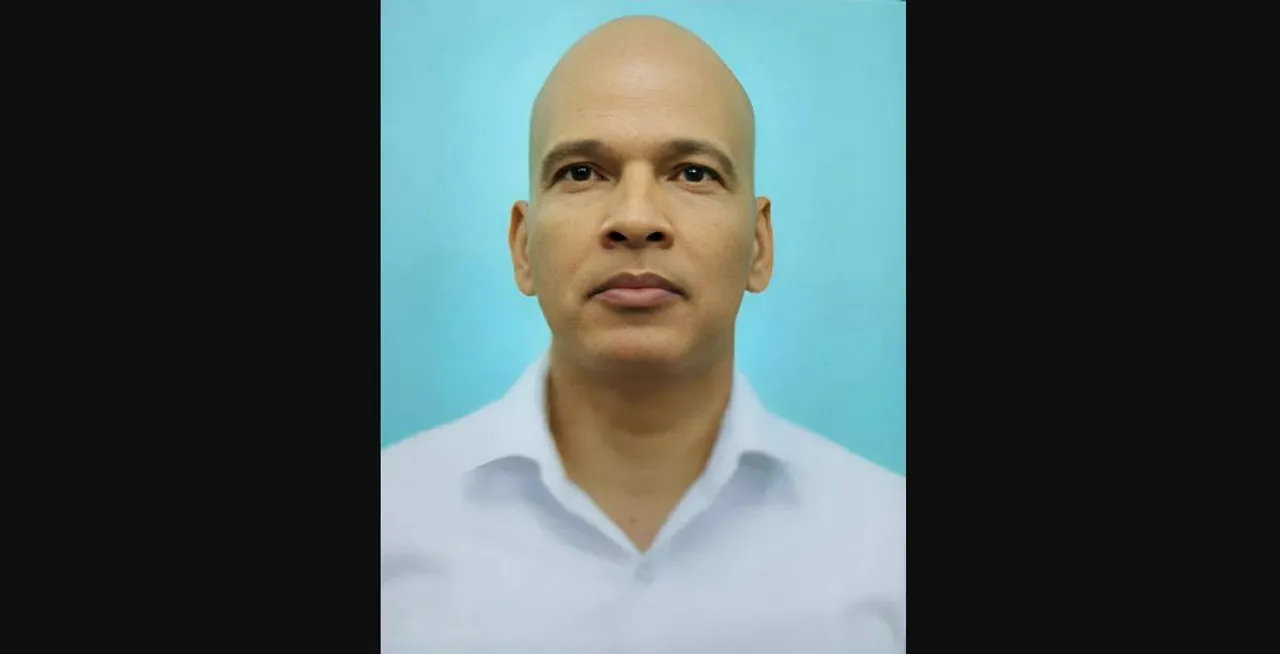  Former Odisha-born IPS officer Basant Rath takes plunge into politics
