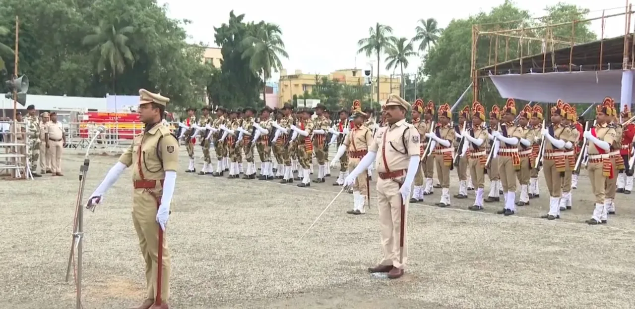  Chhattisgarh contingent to participate in I-Day celebrations in Odisha capital