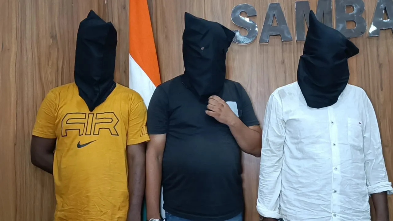  Sambalpur: Three criminals held with illegal arms, ammunition