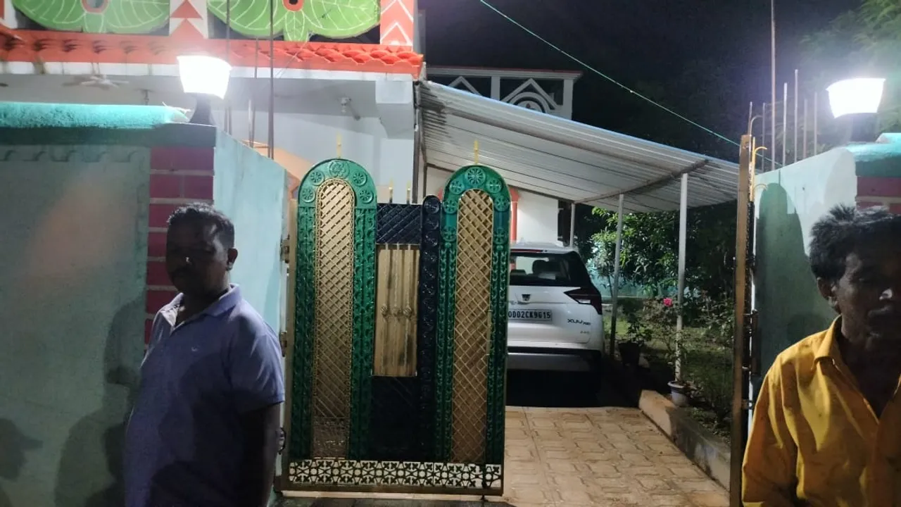  Burglars decamp with jewellery worth Rs 15 lakh from house in Odisha’s Mayurbhanj