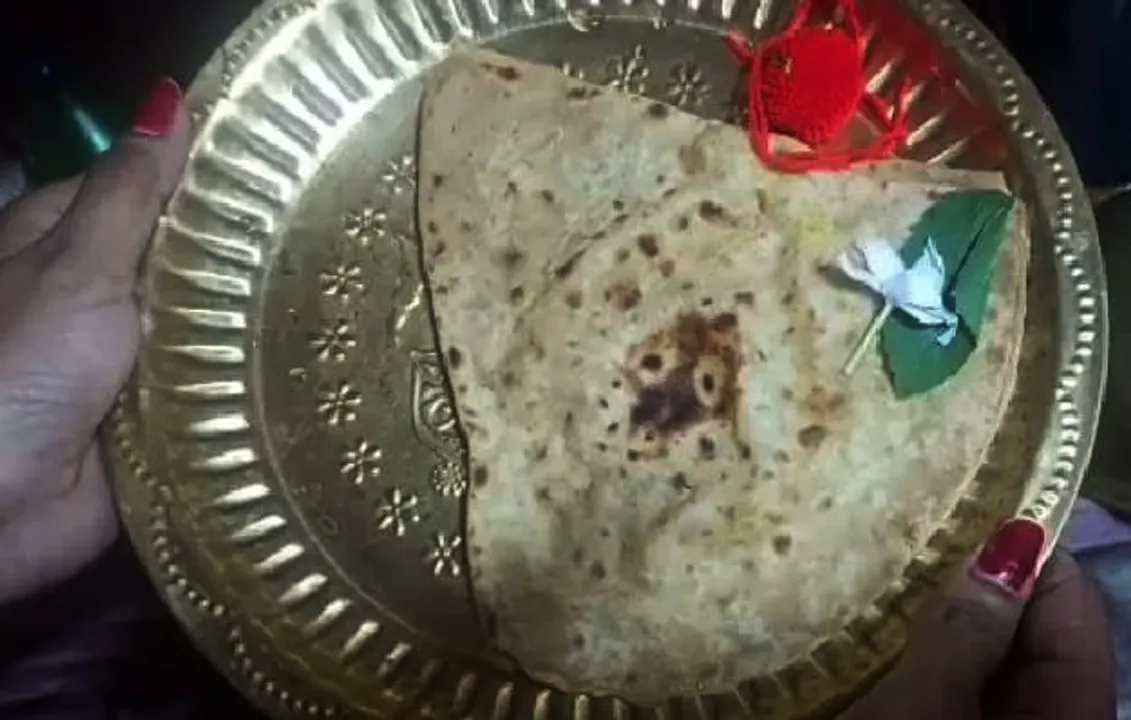  Odisha family worships Paratha as Lord Jagannath’s ‘image’ appeared on it