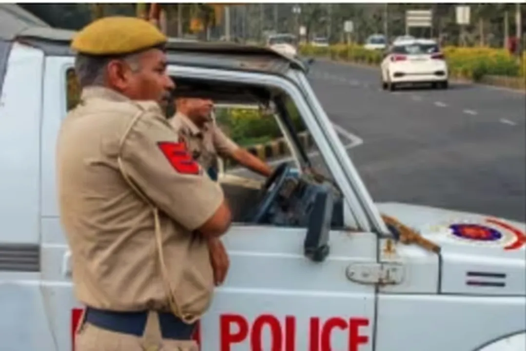  Four bomb calls send Delhi Police into tizzy ahead of I-Day
