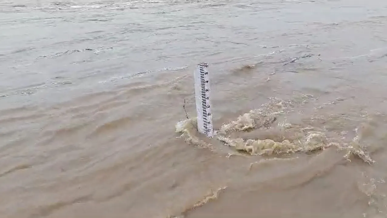  Bansadhara, Baitarani rivers pose flood threat as water level crosses danger mark