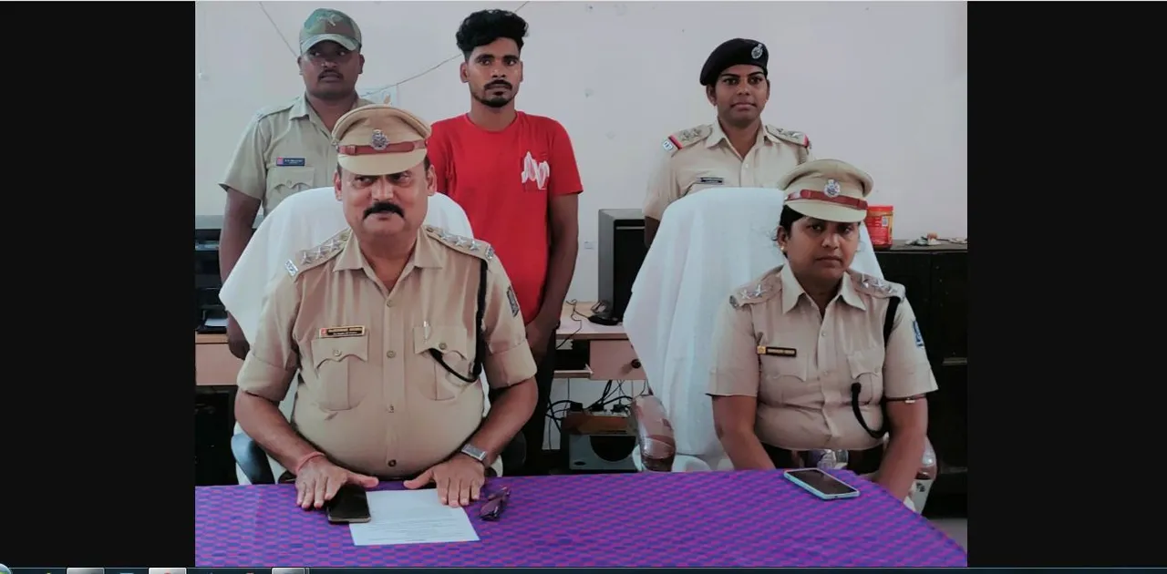  Odisha woman ASI's vehicle used for ganja smuggling; cop feigns ignorance