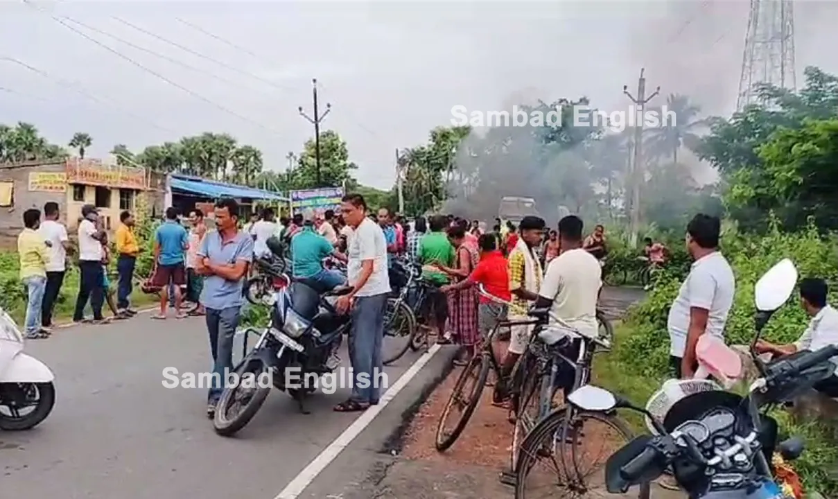  Man trampled to death by tusker in Odisha’s Angul; locals stage road blockade