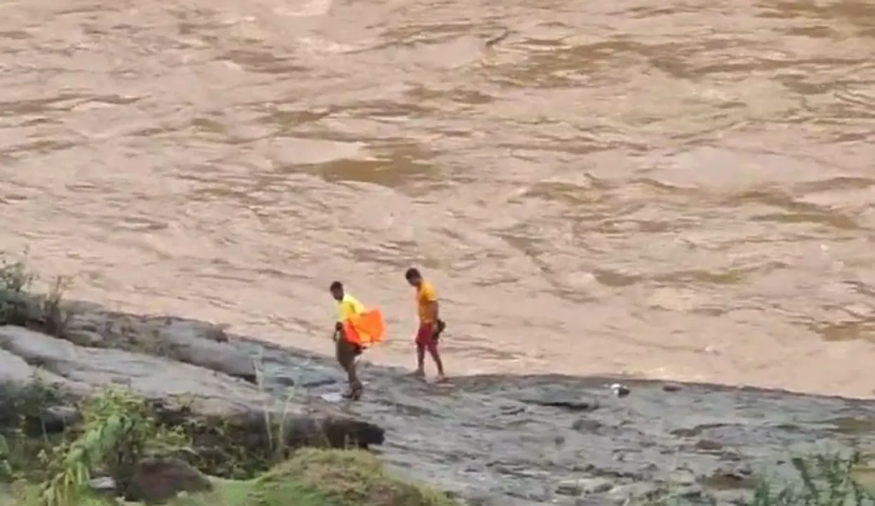  Odisha youth swept away in Nagabali river during idol immersion