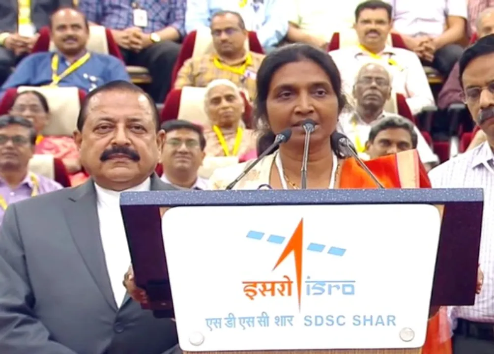  Nigar Shaji, a woman ISRO scientist for India's Aditya-L1 mission