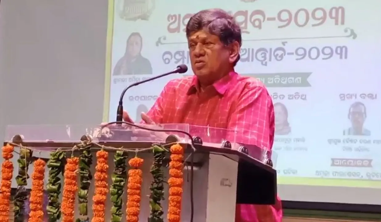  Newspapers never run at anyone’s mercy, says Sambad Editor Soumya Ranjan