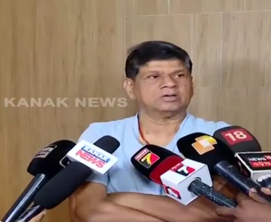  Soumya Ranjan Patnaik questions genuineness of BJD supremo's signature