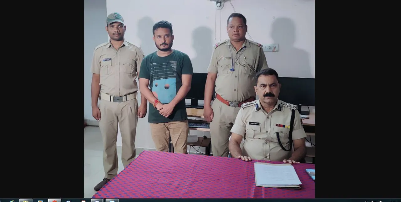  Man from Chhattisgarh held for blackmailing Odisha woman with morphed photos