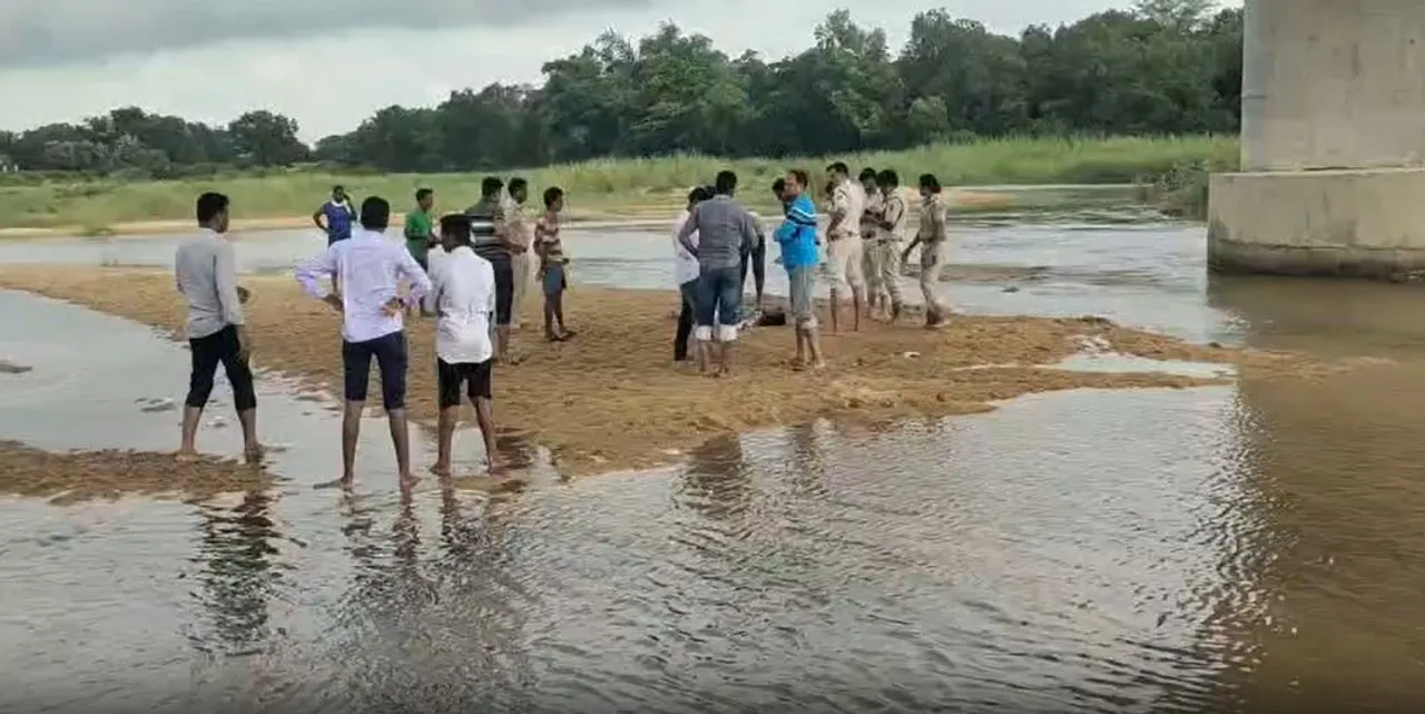  Woman found dead under bridge in Odisha's Bargarh
