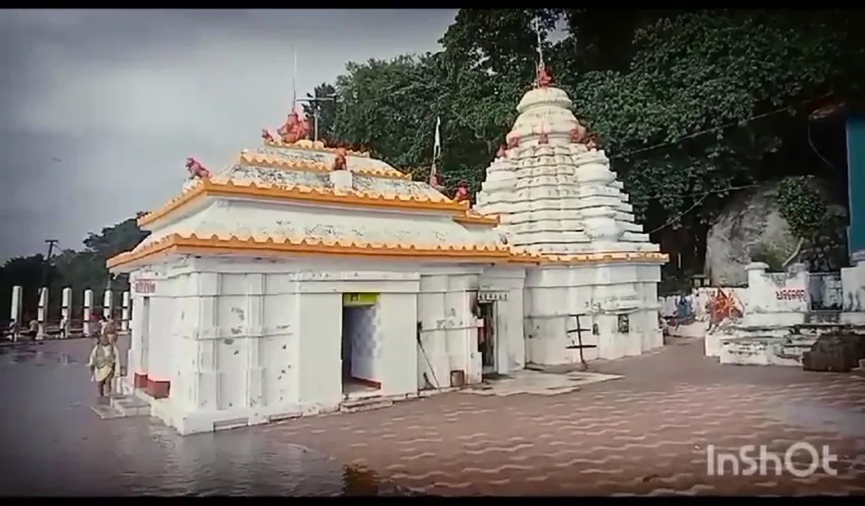 [Watch] Floodwater inundates Maa Bhattarika Temple in Odisha