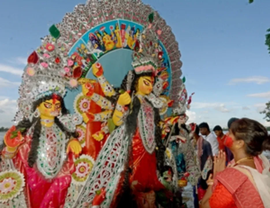  Violent clashes in Odisha during immersion of Goddess Durga idols