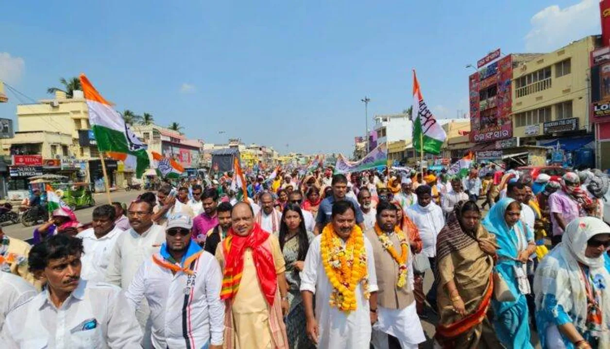  Congress takes out rally in Puri demanding opening of Ratna Bhandar, all gates of Srimandir